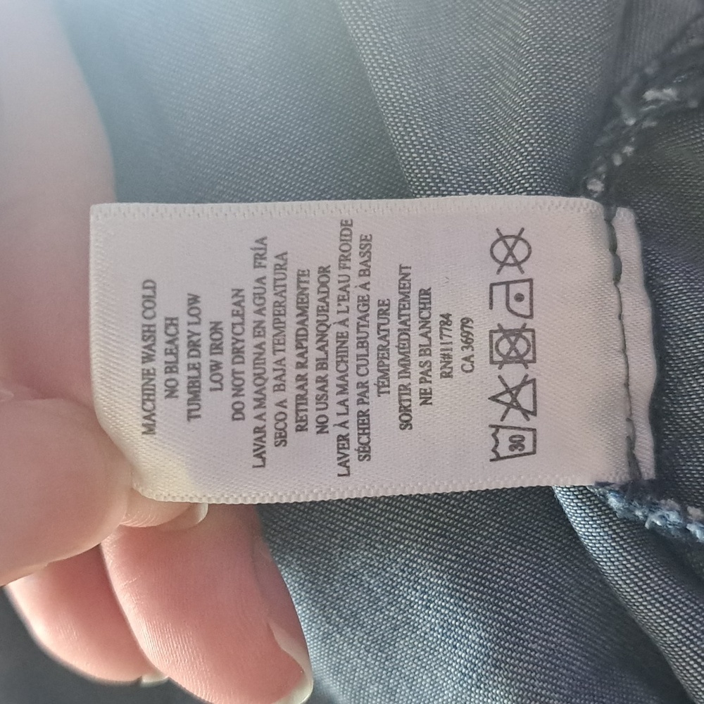 Rails Courtney Released Hem Dark Vintage Wash denim Shirt Womens Small Oversized - Picture 15 of 15
